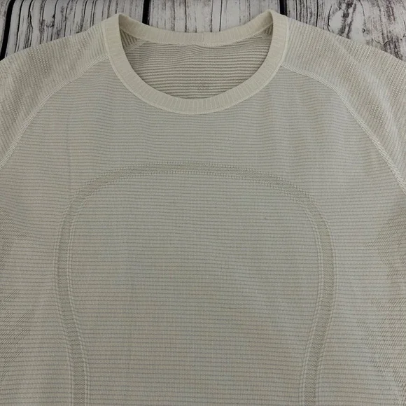 Lululemon Swiftly Tech Short Sleeve Cream White Athletic Shirt Size 12 - Picture 4 of 11